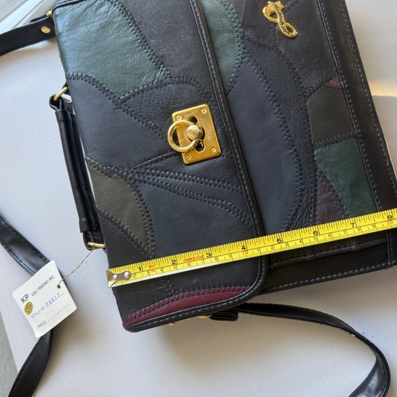 Angelina Collection Classic Black Quilted Chain Shoulder Bag - Picture 5 of 8